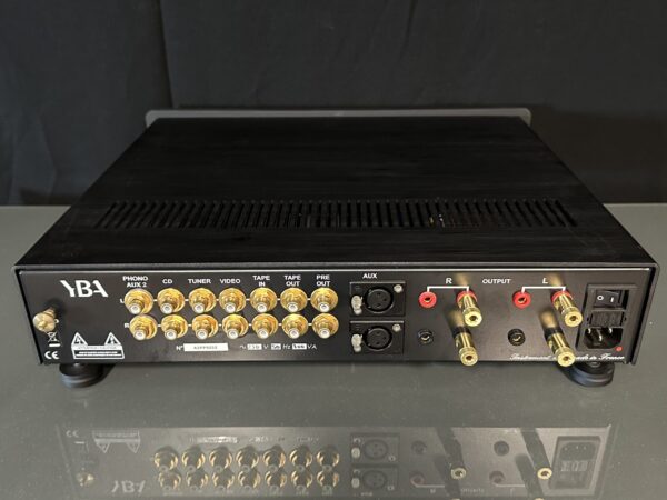connettori dell'Amplificatore YBA Passion integre